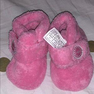 Newborn girl uggs